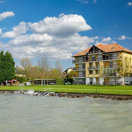Rosalia By Interhome Balatonoszod
