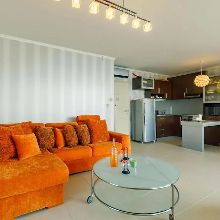 Rosalia By Interhome דירה בלטונוסוד