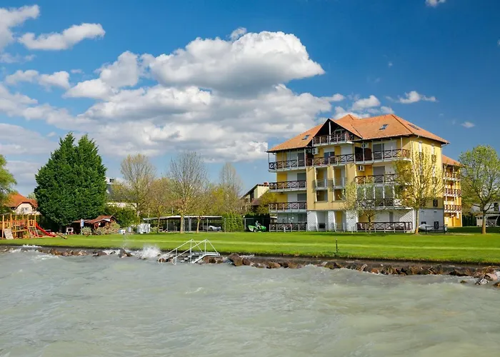 Rosalia By Interhome Balatonoszod